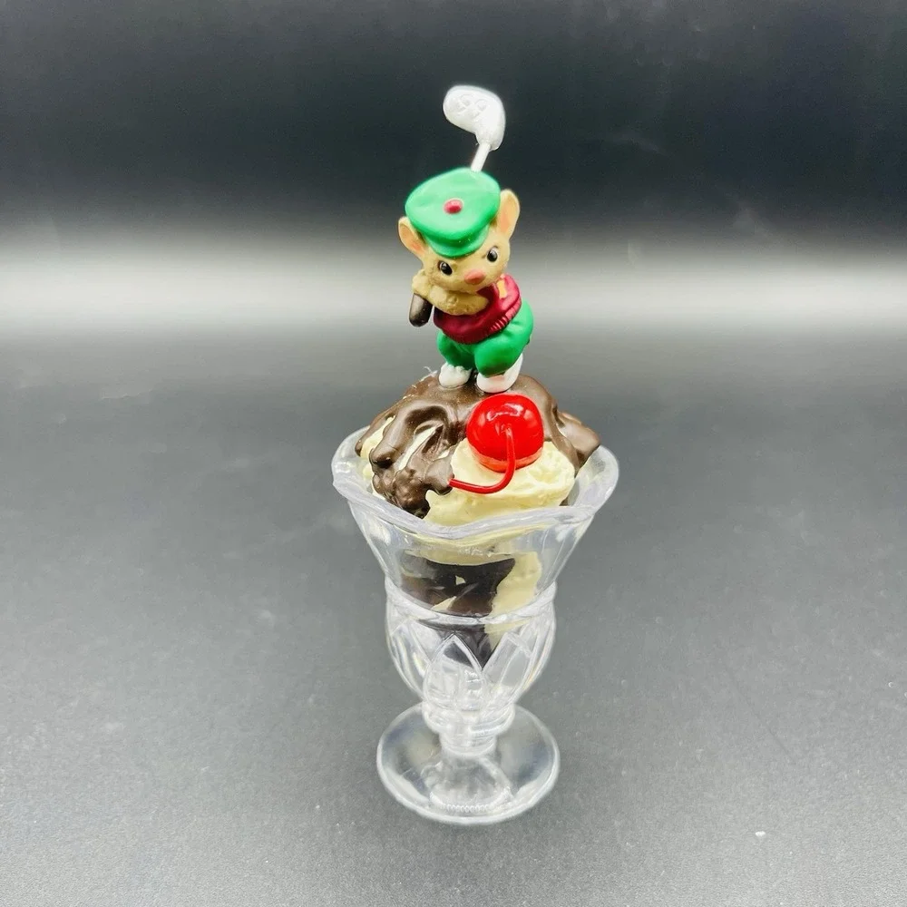 Hallmark Keepsake 1999 Sundae Golfer‎ Christmas Ornament with Original Box